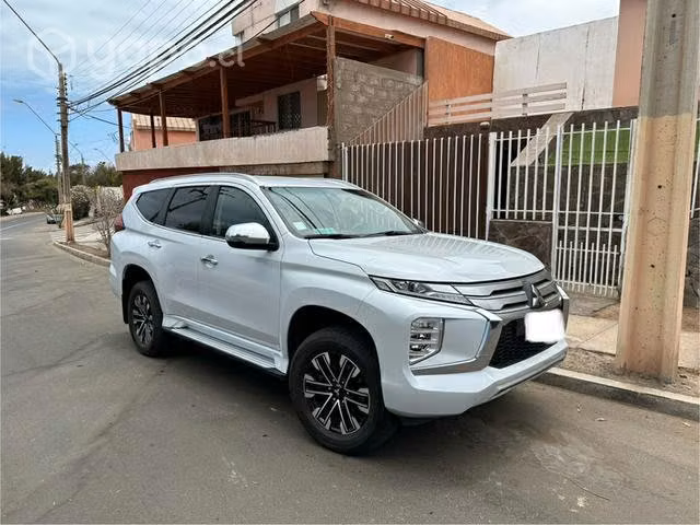 Mitsubishi Montero Sport - AT Diesel Turbo 2021
