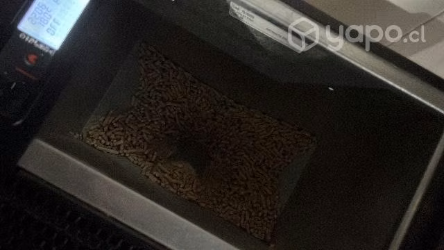 Estufa pellet cadel