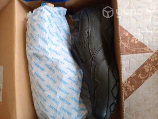 Zapato de escuela de niñio - Imagen 3