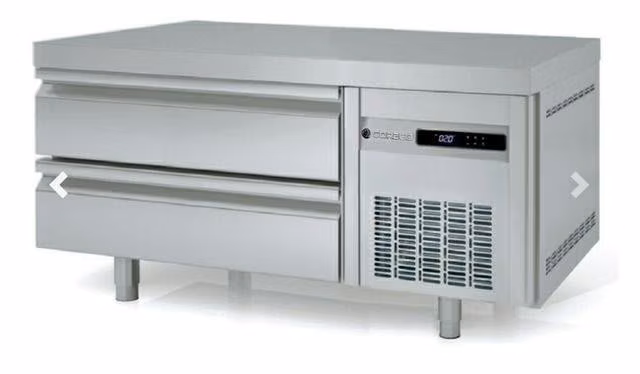 Mesón refrigerado coreco Kbr-47 bajo
