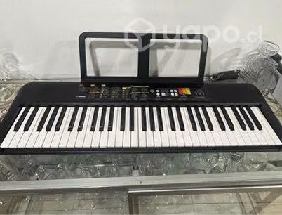 Teclado (piano) Yamaha