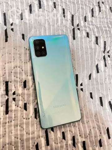 Celular A71