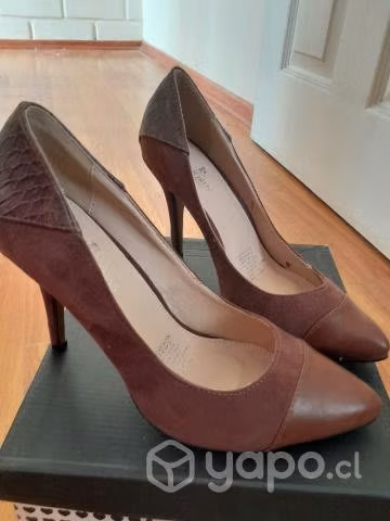 Zapato Mujer 5 pares usado buen estado N° 38