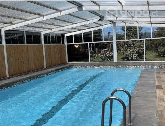 Centro de eventos Nubar (Piscina temperada)