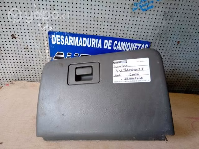 Guantera tablero Ford Ranger 