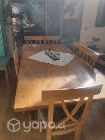 Mesa de comedor rauli con 8 sillas
