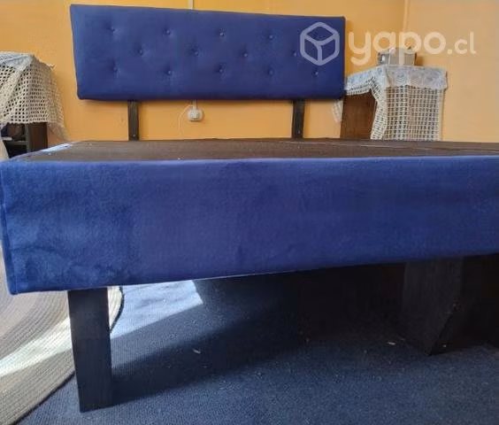 Cama hecha a mano por traslado