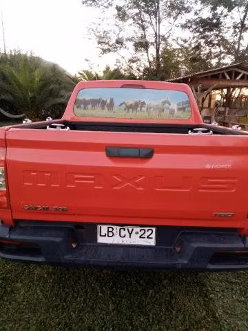 Impecable vende su dueño
