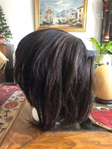 Peluca pelo castaño y negro