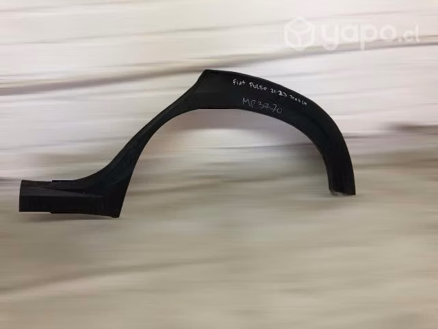 Moldura de rueda trasera lh fiat pulse 2021-2023