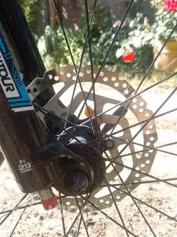 Bicicleta MTB marca Kona aro 29 talla M