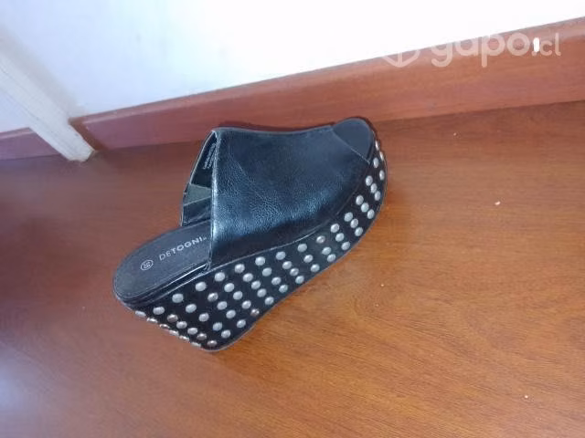 Calzados varios