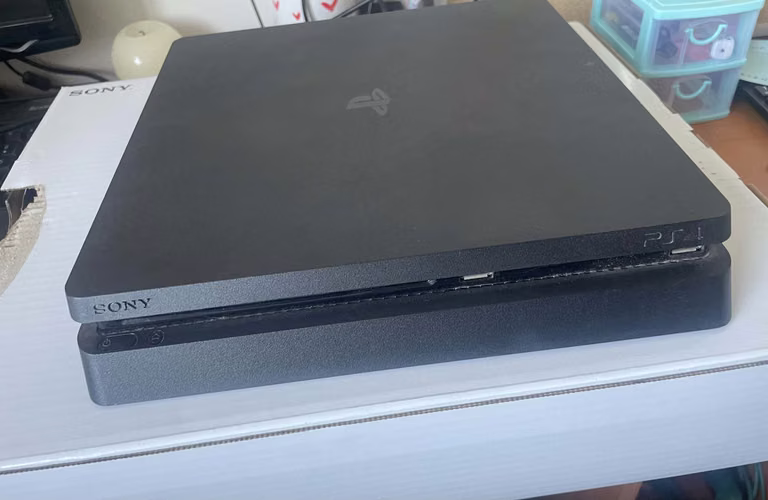 Play Station 4 - Imagen 4