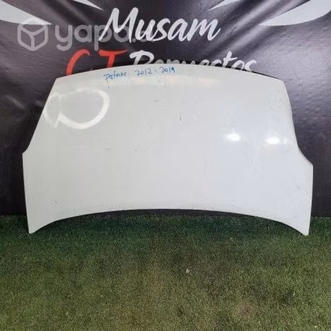 Capot peugeot partner 2012 2019 original detalle