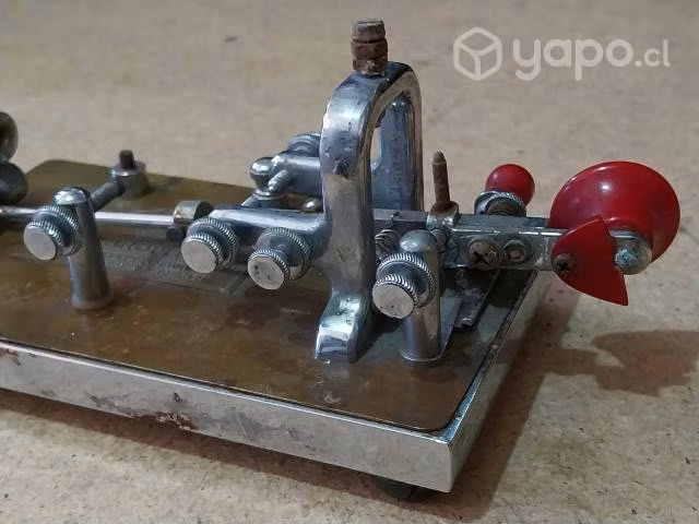 Antiguo telegrafo codigo morse para restaurar