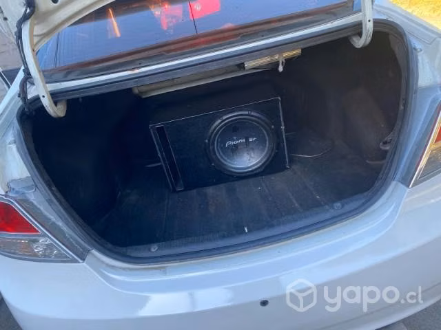 Hyundai accent RB 2011