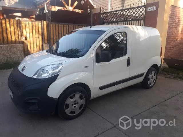 Camioneta Ram city 700 año 2020 (furgo)