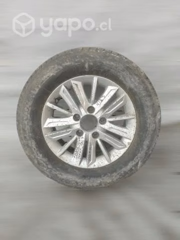 Llanta ssangyong stavic