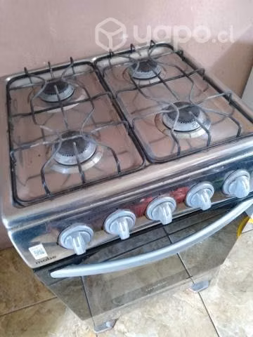 Cocina MABE 4 quemadores pocos meses uso