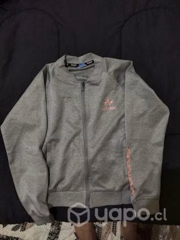 Poleras , vestido, buzo , polerones sin uso alguno