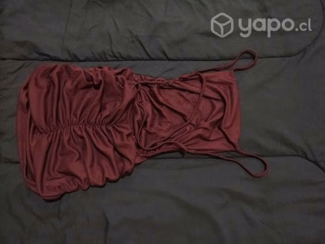 Poleras , vestido, buzo , polerones sin uso alguno