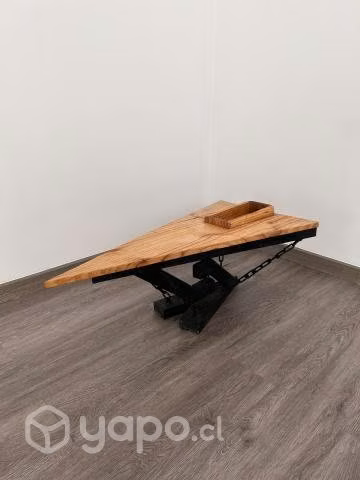 Mesa pequeña de apoyo industrial y colgante