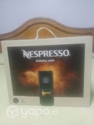 Cafetera Nespresso Nueva sellada