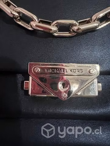 Cartera MK negra