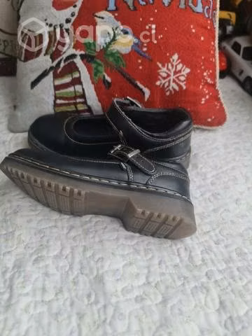 Zapatos de colegio