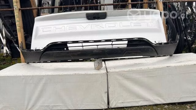 Chevrolet tracker spoiler delantero (17-20