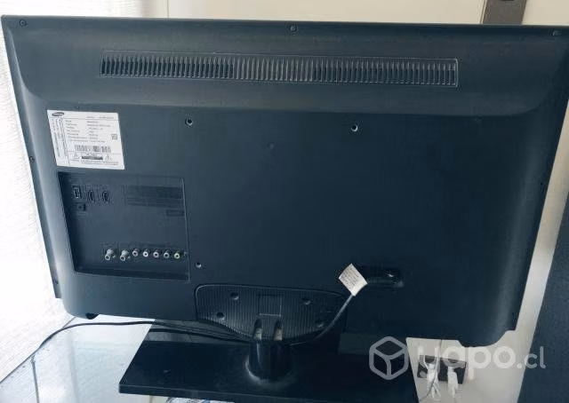 TV LED Samsung 32" c/ control remoto