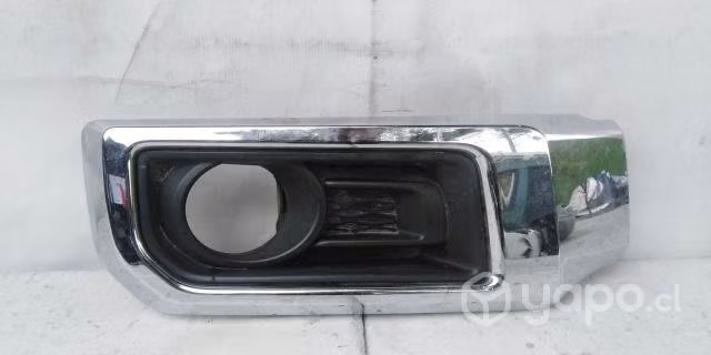 Toyota 4runner tapa neblinero derecho (15-22)