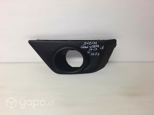 Tapa de neblinero lh suzuki grand vitara 2014-2017