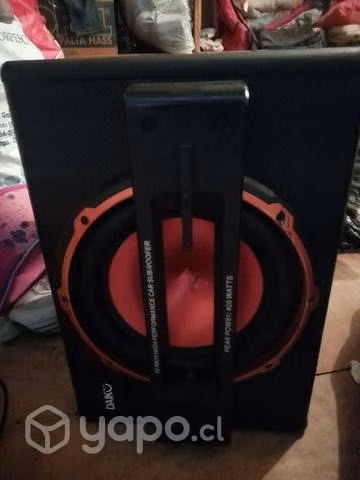 Amplificador subwoofer 12" 2400'