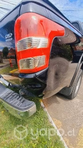 Camioneta L200 KATANA CRT 4X4 2.4
