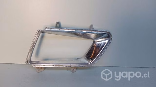 Cromado ssangyong tivoli dmg