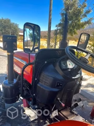 Tractor agricola