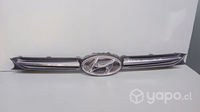Mascara Hyundai grand i10 dmg repuestos 29.78