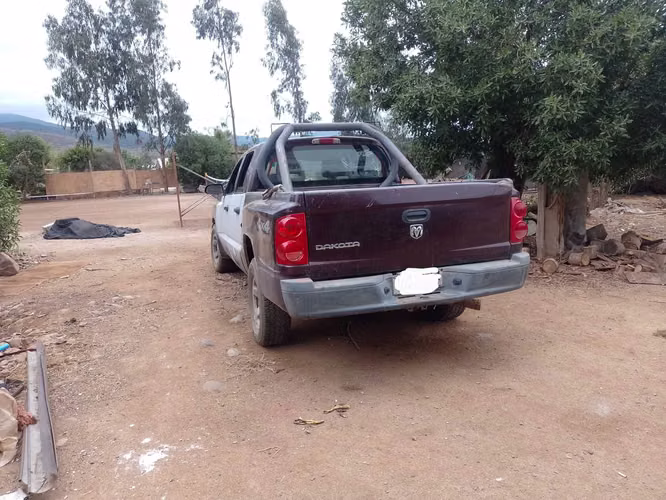 DODGE DAKOTA 3.7, 4x4, año 2005