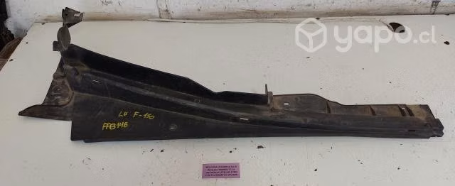 Moldura Izq Bajo Rejilla Torpedo Ford F150 Plat