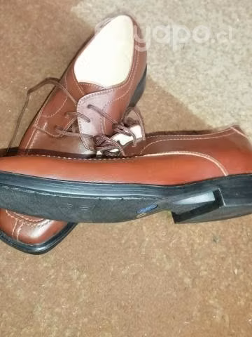 Zapatos de cuero para hombre
