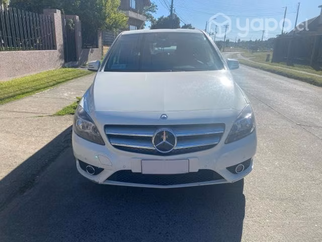 Mercedes benz b180 2014