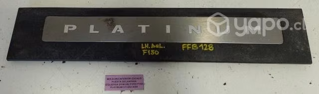 Moldura Interior Zocalo Pta del izq Ford F150 Plat
