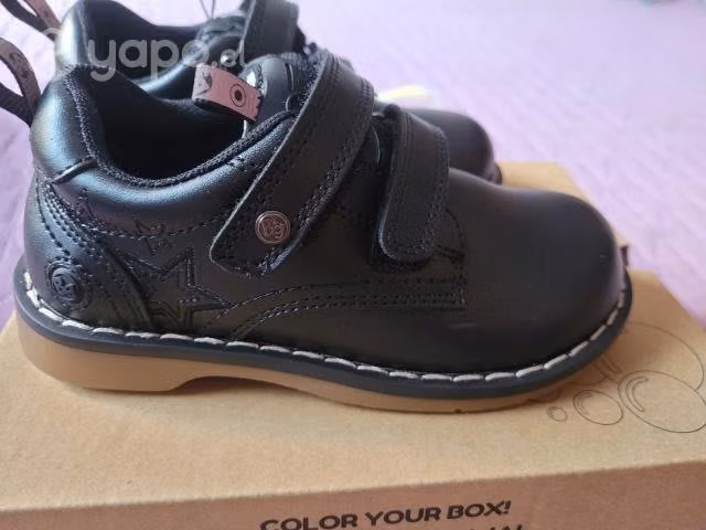 Zapato de colegio