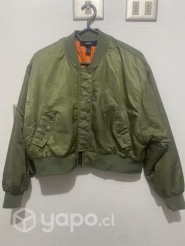 Chaqueta Forever 21