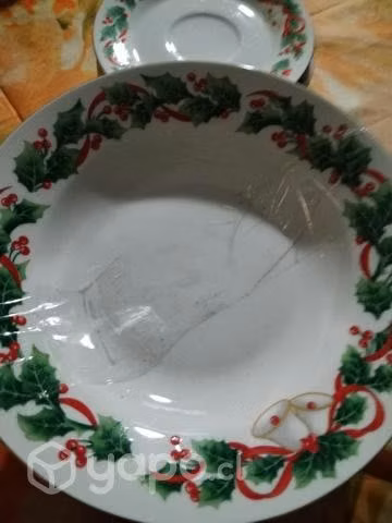 Juego de loza navideño platos ondos y de pan
