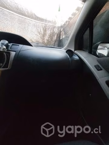 Toyota yaris sport 2010