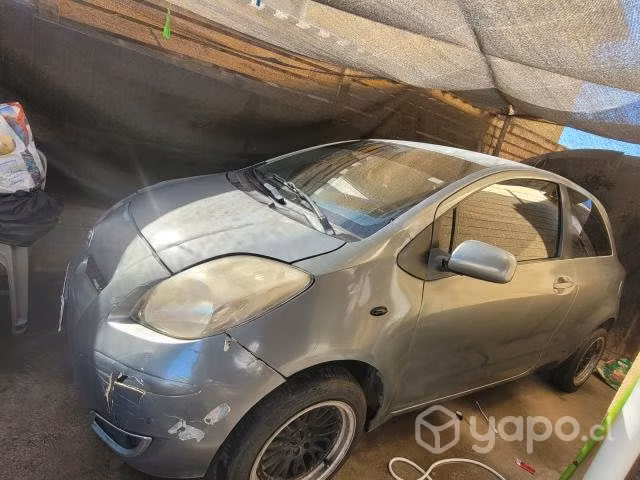 Toyota yaris sport 2010