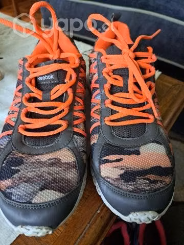 Zapatillas casi nuevas n. 39 todas de marcas