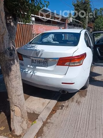 Auto en exelente estado
